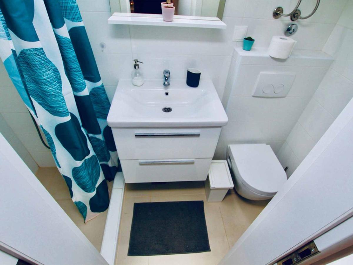 Dalmatian White Shell Apartman Kaštela Kültér fotó